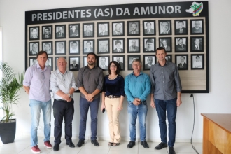 Amunor realiza troca de diretoria 